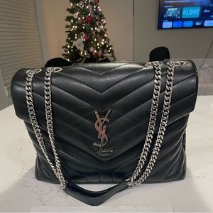Authentic YSL Medium Lou Lou🖤